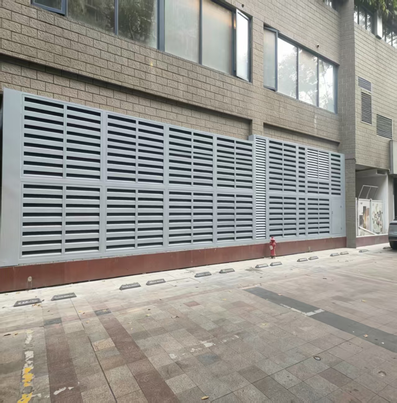 Acoustic Louvers for Noise Control & Ventilation 